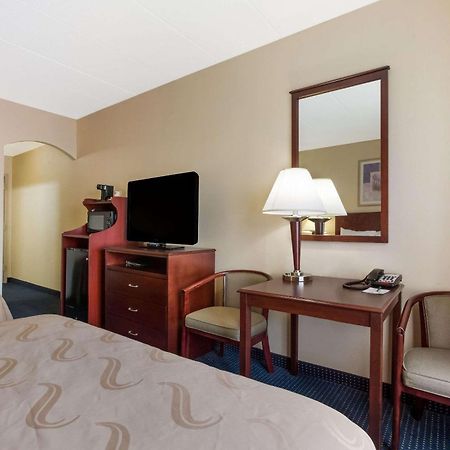 Quality Inn Near Princeton Lawrence Eksteriør bilde