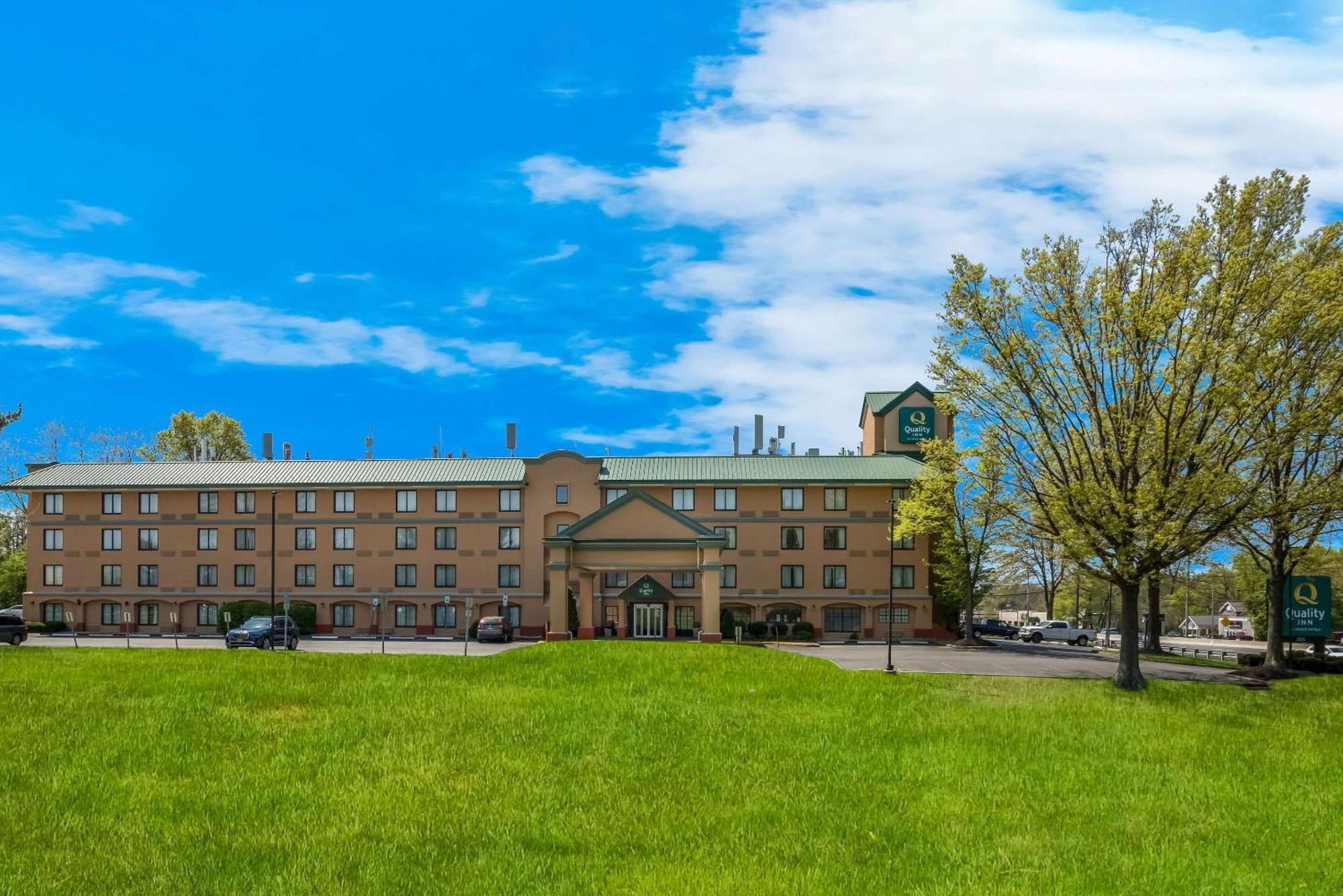 Quality Inn Near Princeton Lawrence Eksteriør bilde