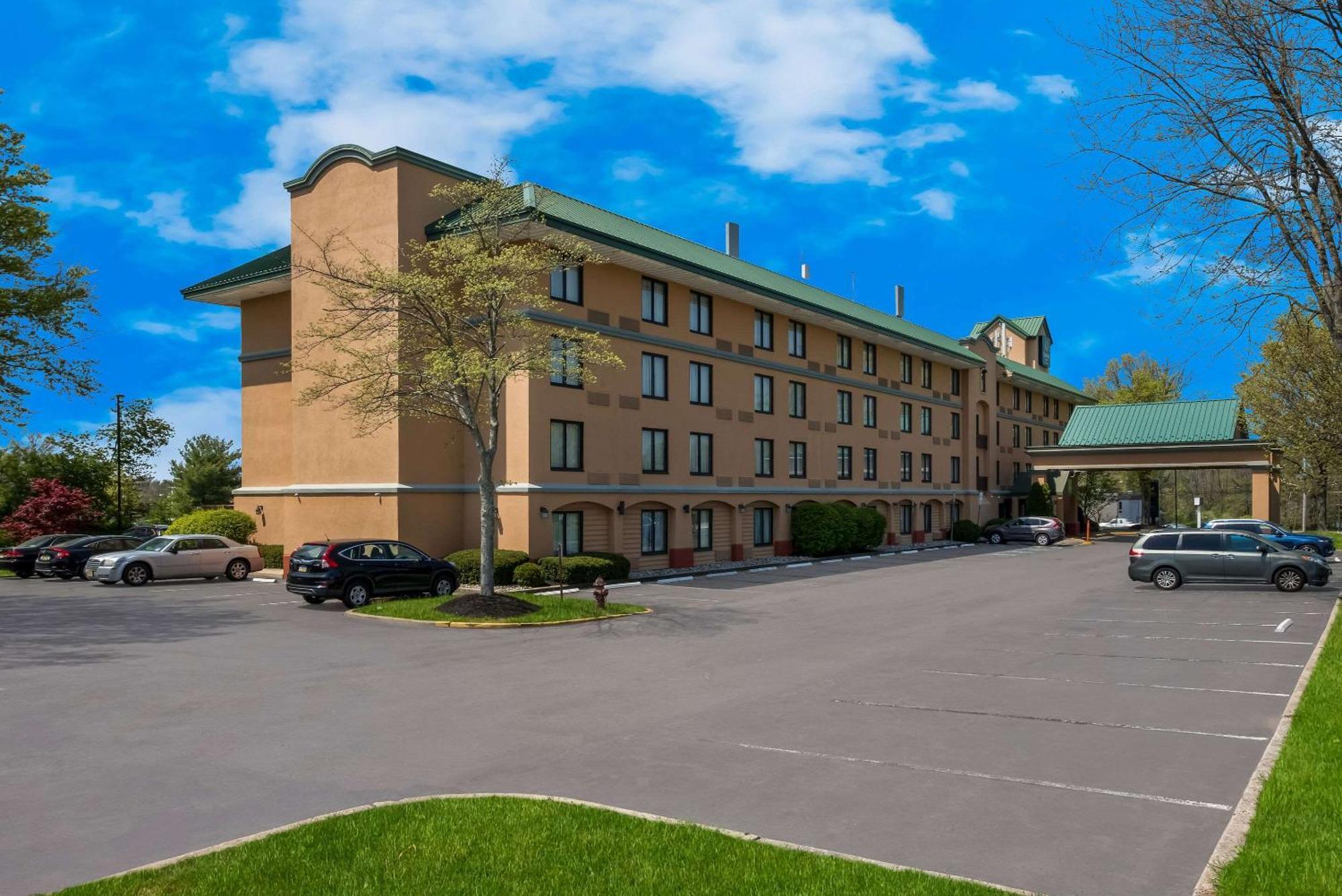 Quality Inn Near Princeton Lawrence Eksteriør bilde